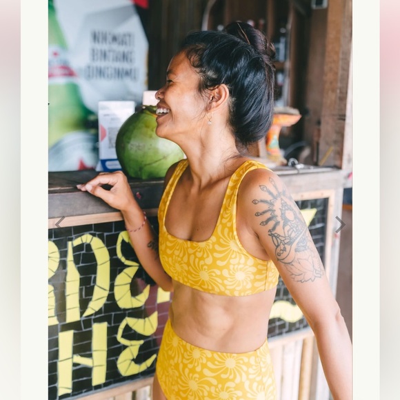 September the Line Eden Top Sun Ray Gold Print (L) - Picture 3 of 8